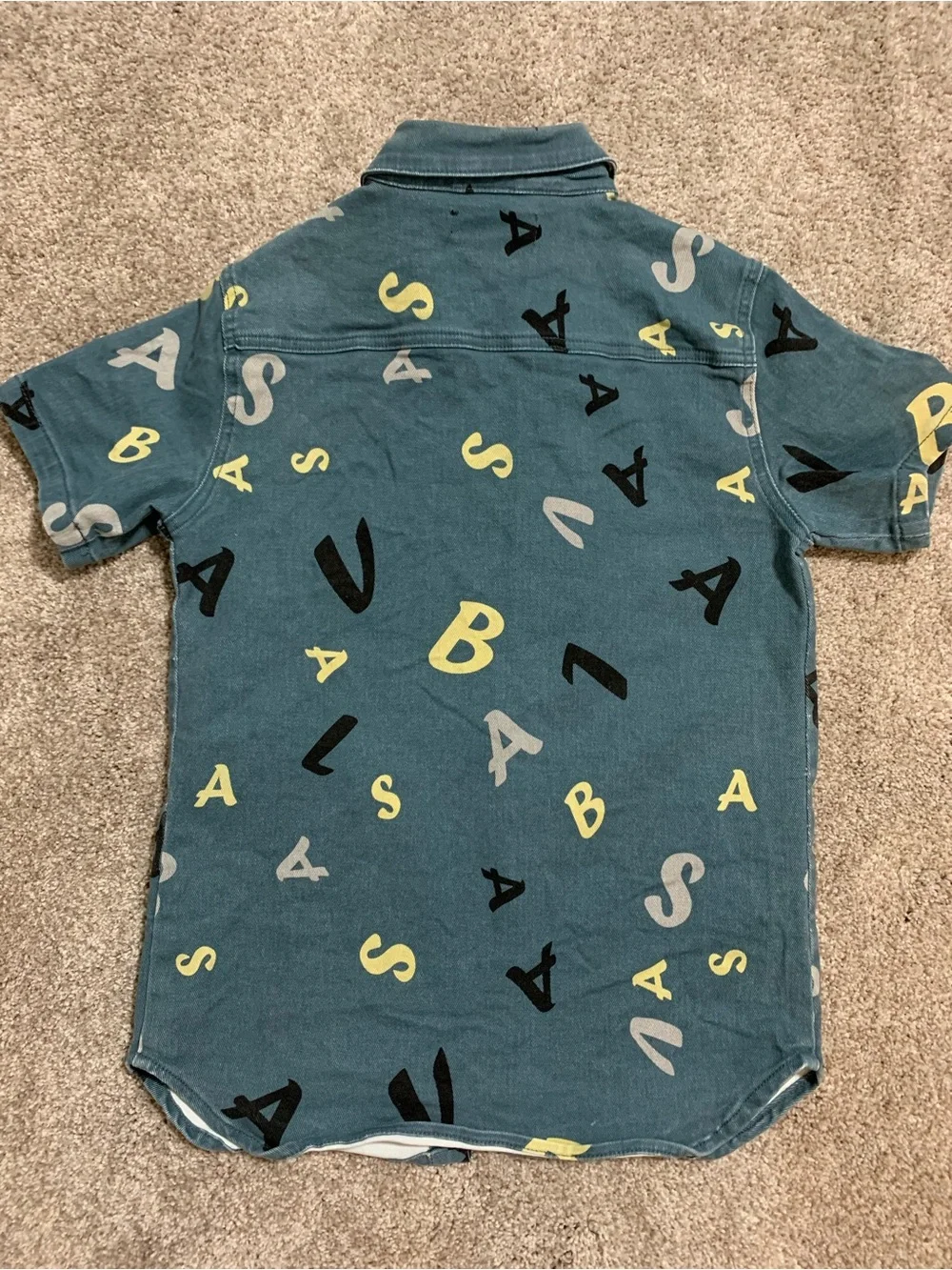 VALABASAS Play “PUZZLED” CAMO WOVEN Jean SHIRT Allover Letters Boy Size 18